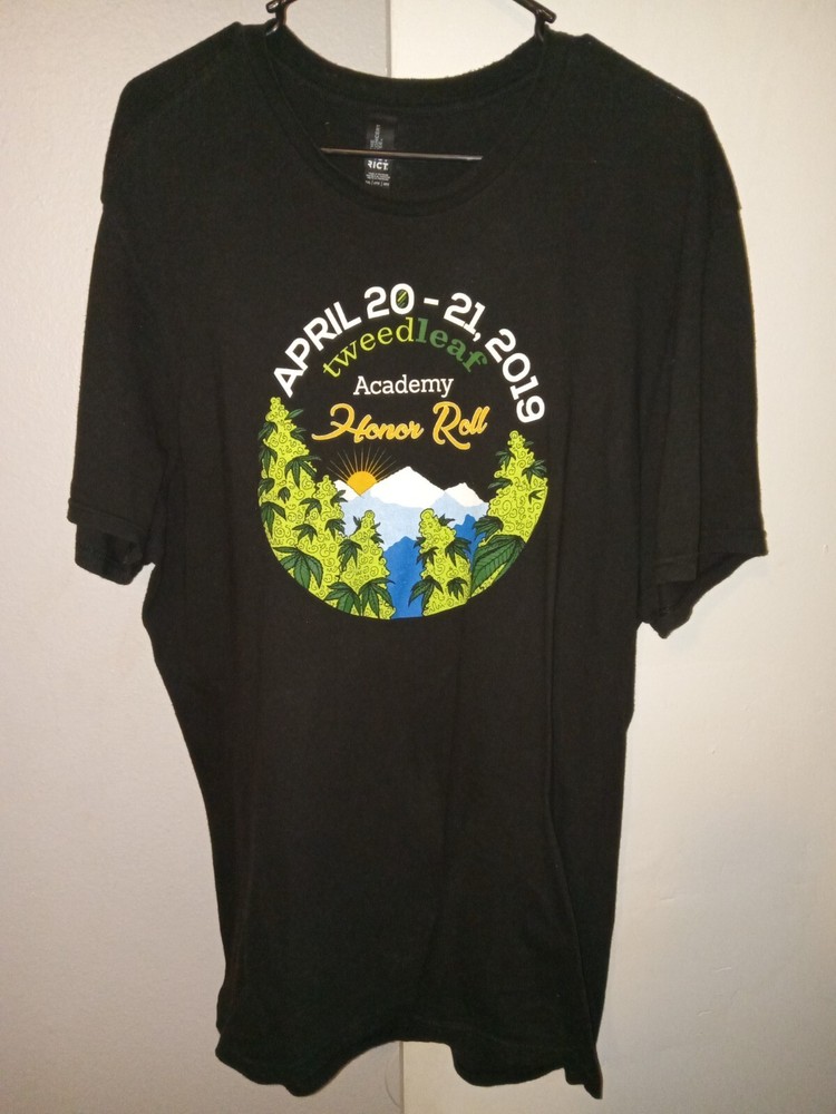 Custom T-Shirt, Brand: DISTRICT, Color: Black, Size: 2XL, Condition: New without