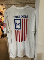 Under Armour 1370810 Men’s UA Freedom Flag T-Shirt S/S Tee Size LG NWT