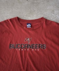 Vintage Reebok NFL Team Apparel Tampa Bay Buccaneers Red Men’s XL T-Shirt