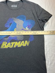 Men’s DC Comics Batman Running Retro T-Shirt Size Large
