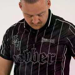 100% HARDCORE Soccer T-Shirt “Striped Gabber” | Black | Black
