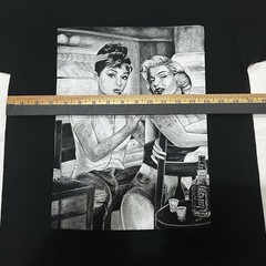 Audrey Hepburn tatting Marilyn Monroe Graphic T-shirt
