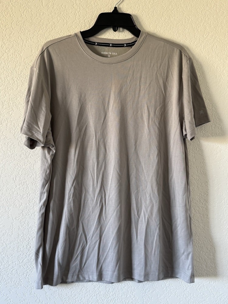 Kenneth Cole Medium Active Tech T-Shirt Mountain Rock Gray Stretch $49