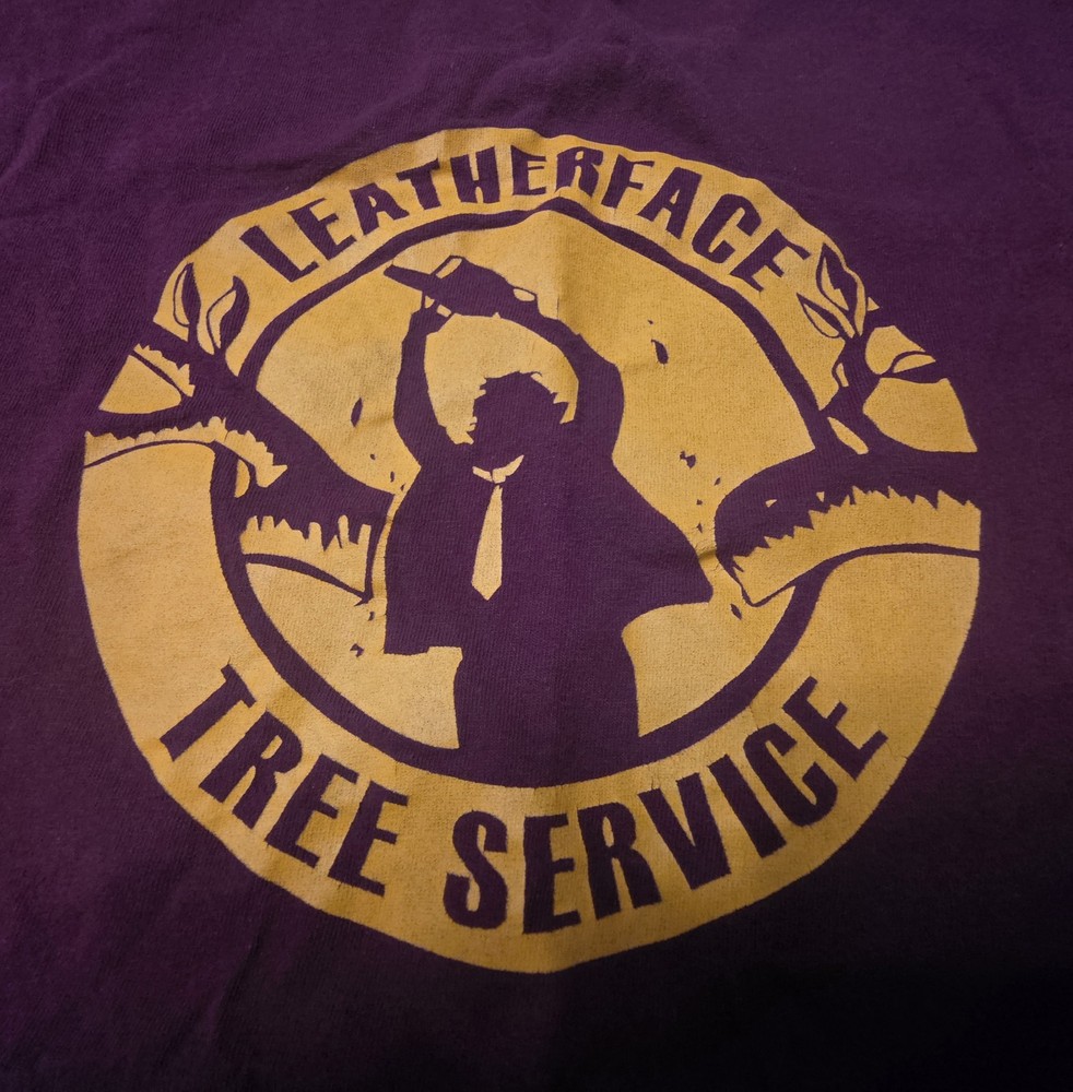 Texas Chainsaw Massacre Leatherface Tree Service Landscape Horror T-shirt 2XL