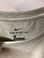 Nike Dri-FIT The Nike Tee Men’s Gray Knit Logo T-Shirt Crew Neck Size M