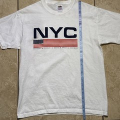 Vintage New York City T-shirt Mens Large USA Single Stitch Fruit of The Loom