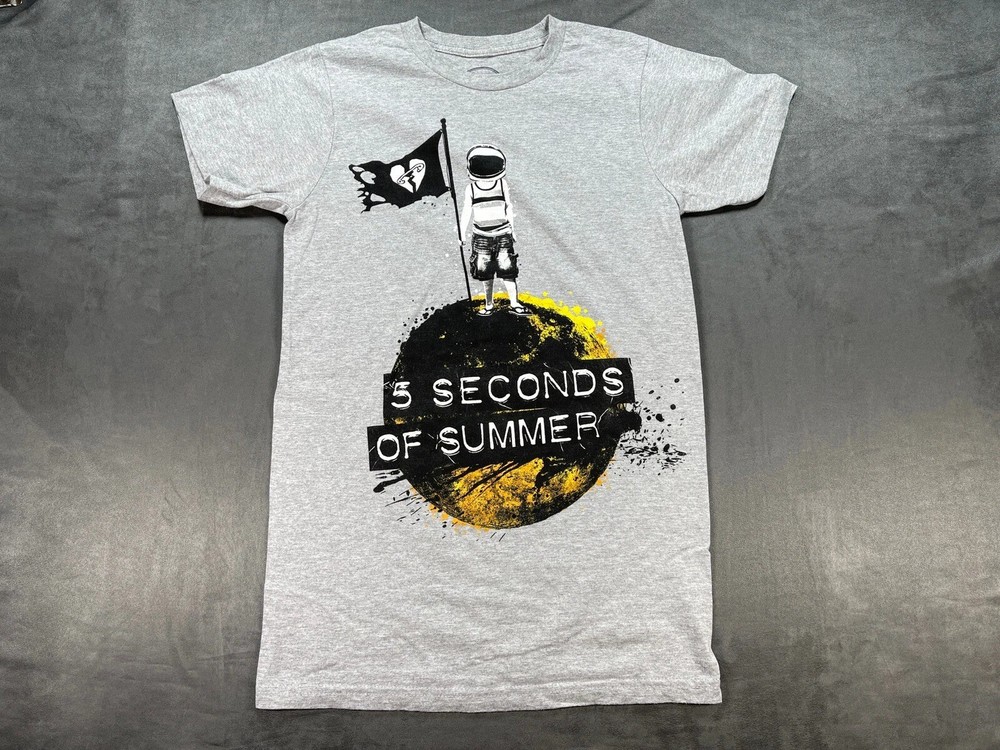 Hot 5 Seconds Of Summer Band Planet Astronaut Gray S to 5XL Shirt CM450
