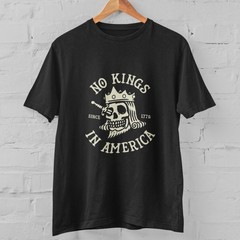 No Kings In America Skull Crown Knife T Shirt Patriotic Freedom Graphic Tee