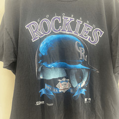 Vintage 90s MLB Colorado Rockies Baseball T-shirt Salem 1992 XL Helmet Graphic