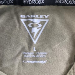 Oakley Shirt Mens Large Beige Hydrolix Classic Performance Short Sleeve Tee