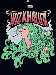 2012 Wiz Khalifa Under The Influence Tour womens T-shirt size medium hip hop