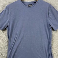 Cuts T-Shirt Crewneck Tee Mens Medium Light Blue Short Sleeve Casual Stretch