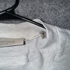 Fear of God Essentials Boxy T Shirt Mens Medium Light Oatmeal Short Sleeve