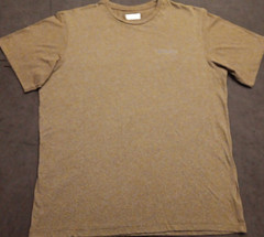 Lot Of 5 Men’s Large Name Brand Mixed T Shirt Lot REI Columbia Joseph Abboud