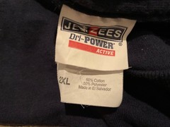 VINTAGE JERZEES MUSCLE GYM TEE WORKING ON MY SIX PACK ( MENS 2XL ) DARK BLUE