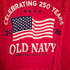 Old Navy Womens 2x Red USA Flag Graphic T-Shirt Crew Neck Short Sleeve Cotton