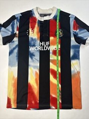 HUF Worldwide Soccer Size Medium Jersey Tee T-Shirt Blue Black RARE FUTBOL 02
