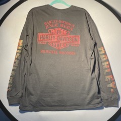 Harley Davidson Shirt Mens Large Long Sleeve Pocket Juneau Ave Milwaukee WI Gray