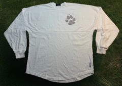 Great Wolf Lodge Spirit Jersey Long Sleeve Shirt Small Water Park NEW California