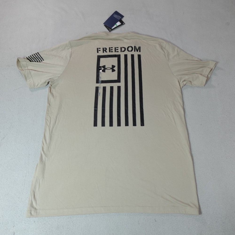 Under Armour Shirt Mens Large Tan Freedom Flag Gorpcore Patriotic USA America T