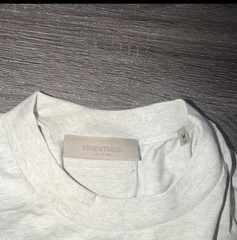 Fear of God Essentials T-Shirt SS22 Light Oatmeal – 100% Authentic