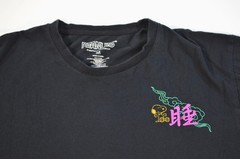 Peanuts Snoopy Japan Sleeping on Roof Rooftop of Temple Shirt Medium