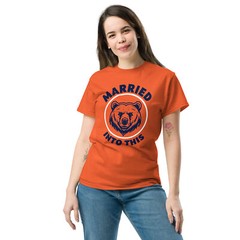 Married Into This Chicago Football Bears Funny Unisex T-Shirt S-5X