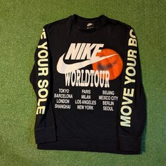 Nike World Tour Long Sleeve Graphic T-Shirt Black Mens Medium Move Your Sole