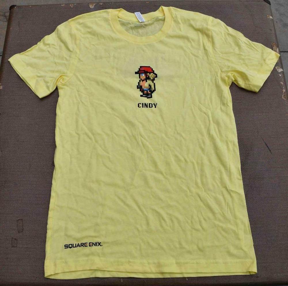 FINAL FANTASY XV SQUARE ENIX T-SHIRTS SDCC2016 YELLOW CINDY