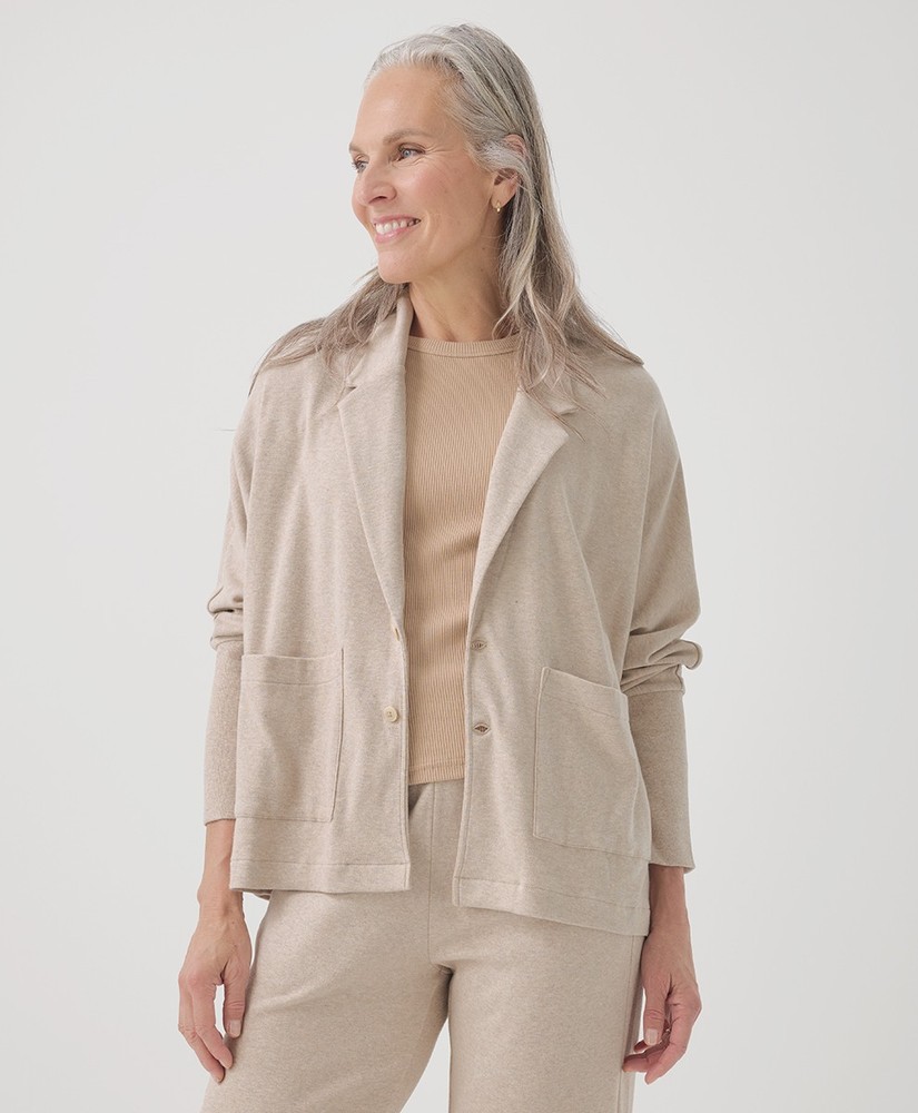 Pact Women’s Airplane Relaxed Blazer Medium Wheat Heather Top Outerwear