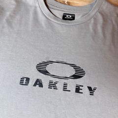 Oakley Hydrolix Mens Gray Graphic Logo Performance T-Shirt Regular Fit Size M