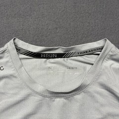 Under Armour Size L Athletic Shirt Logo Men’s Run Sportswear Used