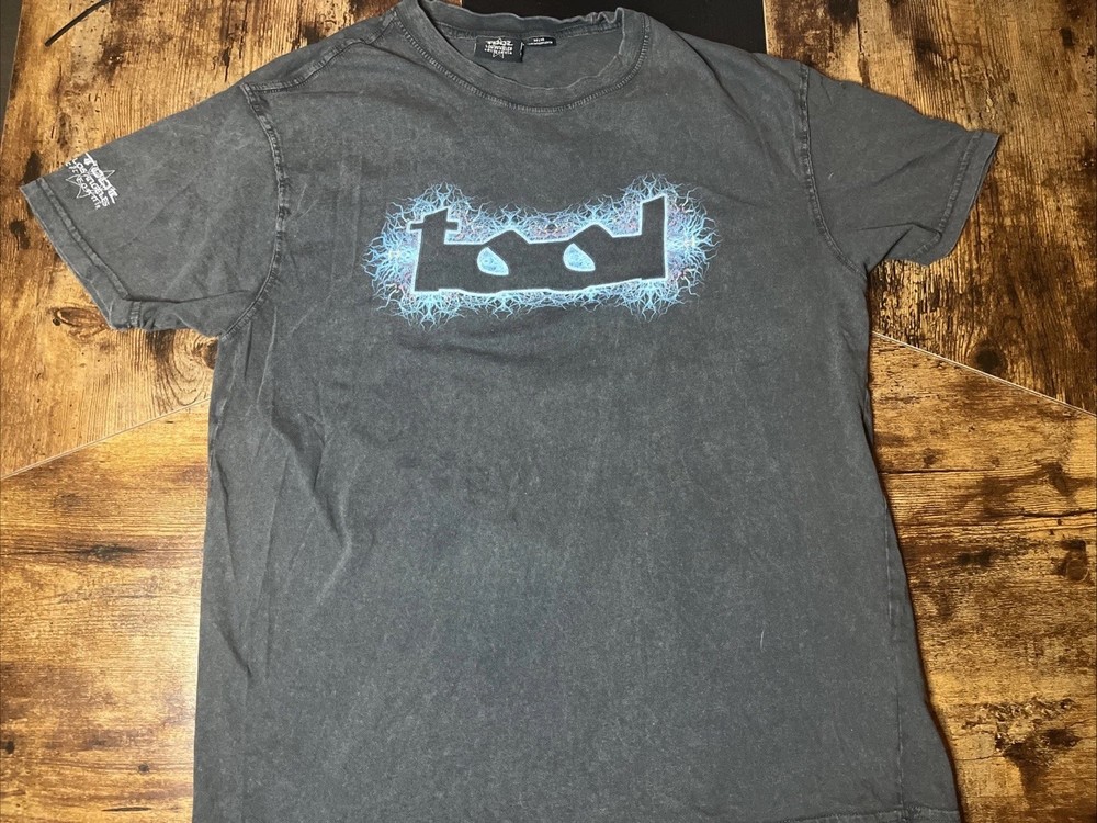 Y2K TOOL Lateralus Los Angeles California Shirt Men’s Medium