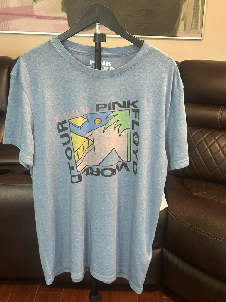 Pink Floyd World Tour 1988 Graphic T-Shirt 22.5 in Blue Rock & Pop Tee