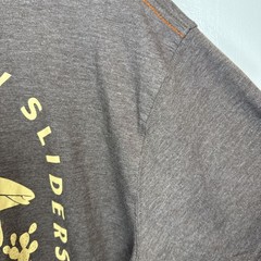 Howler Bros. Hill Country Sliders Brown TShirt Size Large