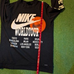 Nike World Tour Long Sleeve Graphic T-Shirt Black Mens Medium Move Your Sole