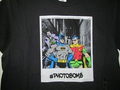 NWT Men’s DC COMICS BATMAN GRAPHIC T-SHIRT size Small Black Solid Graphic