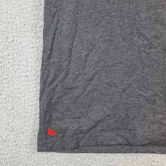 UNTUCKit Gray Breathable Lightweight Size L Moisture Wicking Athletic T Shirt