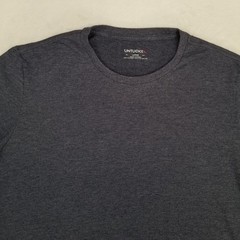 UNTUCKit Men’s Large Gray Heather T-Shirt Short Sleeve Crewneck Classic Casual