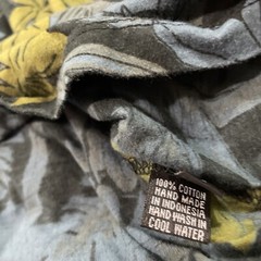LOST Shirt Men M Slim Floral Black Skate Surf Island Hawaiian Y2k Pocket Tee M
