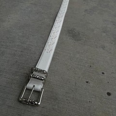 Dope White belt With A rolling Buckle
