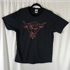 The Rock Red Brahma Bull Line Men’s Large Black Short Sleeve Crew Neck