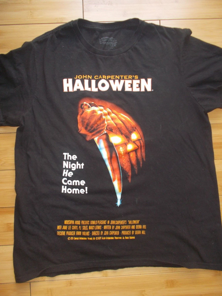 JOHN CARPENTER’S HALLOWEEN LOGO IMAGE T-SHIRT SIZE LARGE LIGHTLY USED FROM 2015