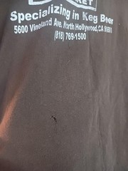 VINTAGE CIRCUS LIQUOR T SHIRT BROWN SIZE LARGE