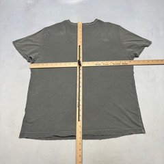 Buck Mason Classic Straight Hem Short Sleeve Shirt Men’s M Grunge Distressed