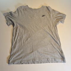 Nike Men’s Gray L Solid Crew Neck Short Sleeve Logo T-Shirt The Nike Tee P105
