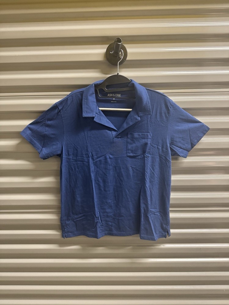 Ash & Erie Men’s T-Shirt V Neck with Collar Size Medium
