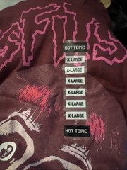 Misfits T-Shirt Mens XL Maroon Scared BF Horror Punk Rock Hot Topic New Tag