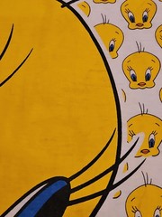 Vintage 1993 Tweety Bird Shirt All Over Print Double Sided Single Stitch Large