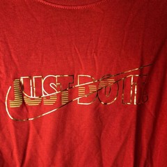 Nike Foil Franchise Just Do It Tee Red Long Sleeve Men’s T-shirt Size M NEW